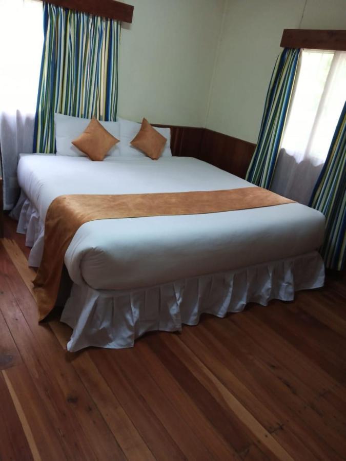 Naro Moru River Lodge Extérieur photo